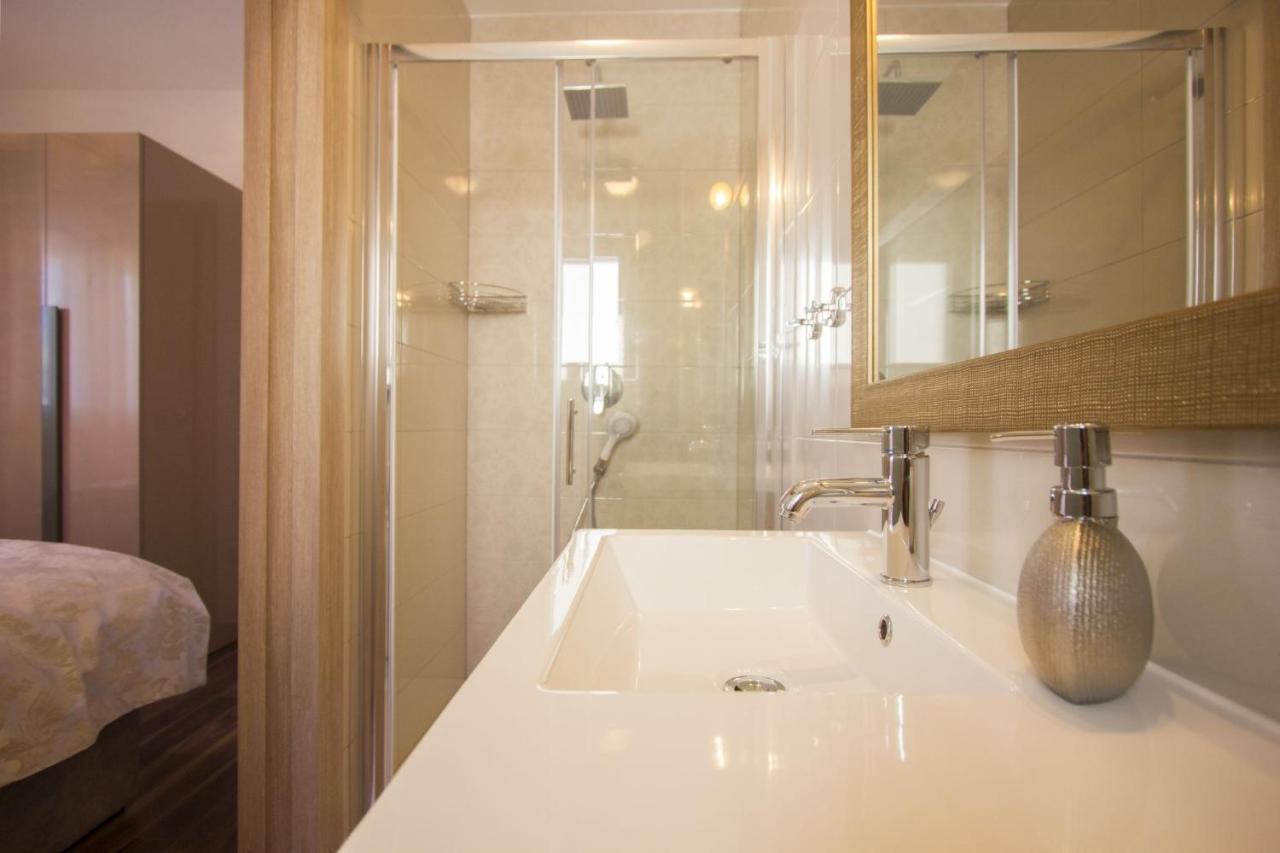 Paradise Lux Lejlighed Trogir Eksteriør billede